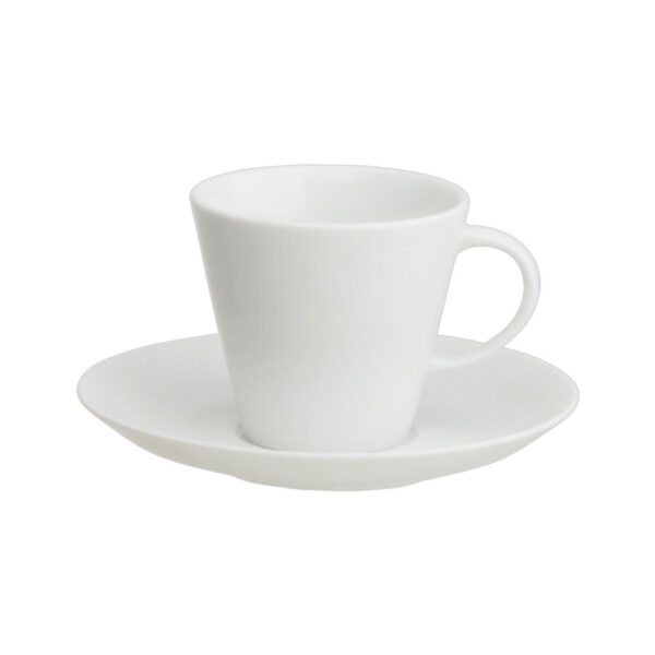 Tassa de te amb plat blanc